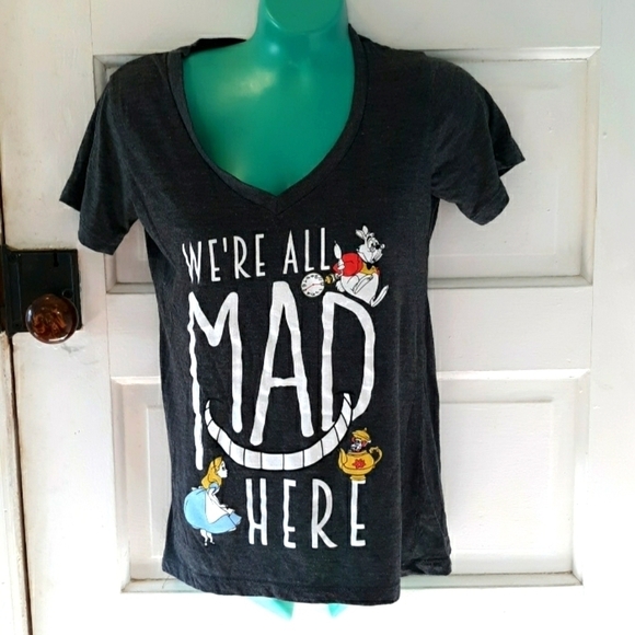 Disney Alice in Wonderland small tee - Picture 1 of 2